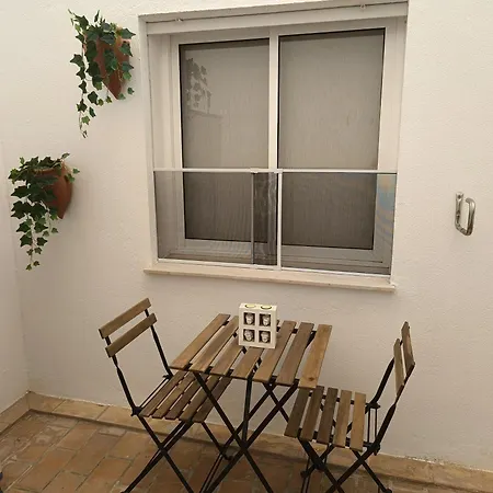 Summer Apartment *